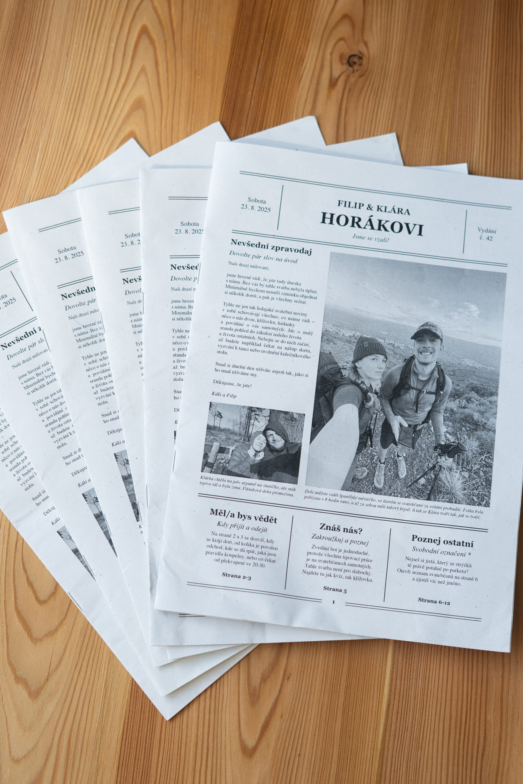 svatební noviny Canva šablona