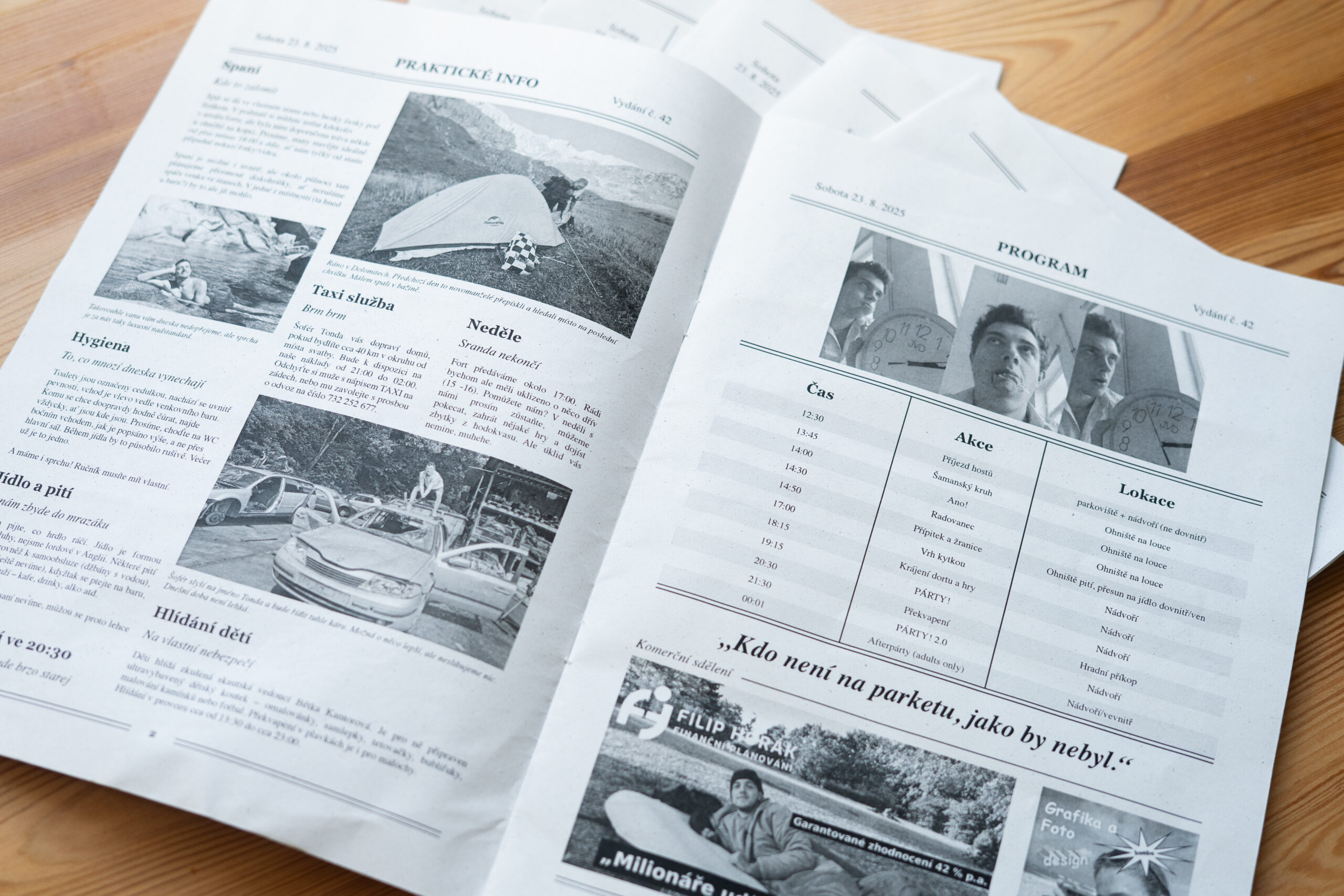 svatební noviny Canva šablona